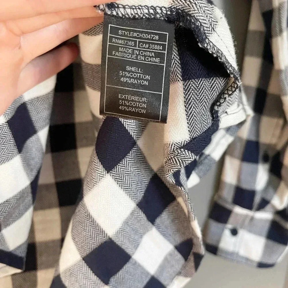 Cupcakes And Cashmere Check Floral Embroidery Collared Button Down Shirt Small - Picture 10 of 11